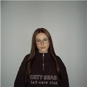 Estudiante de pedagogía y primaria, dispuesta a dar clases a niños de primaria y la ESO